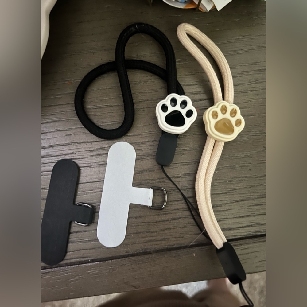 NWOT SURDOCA Adjustable Phone Wrist Lanyard